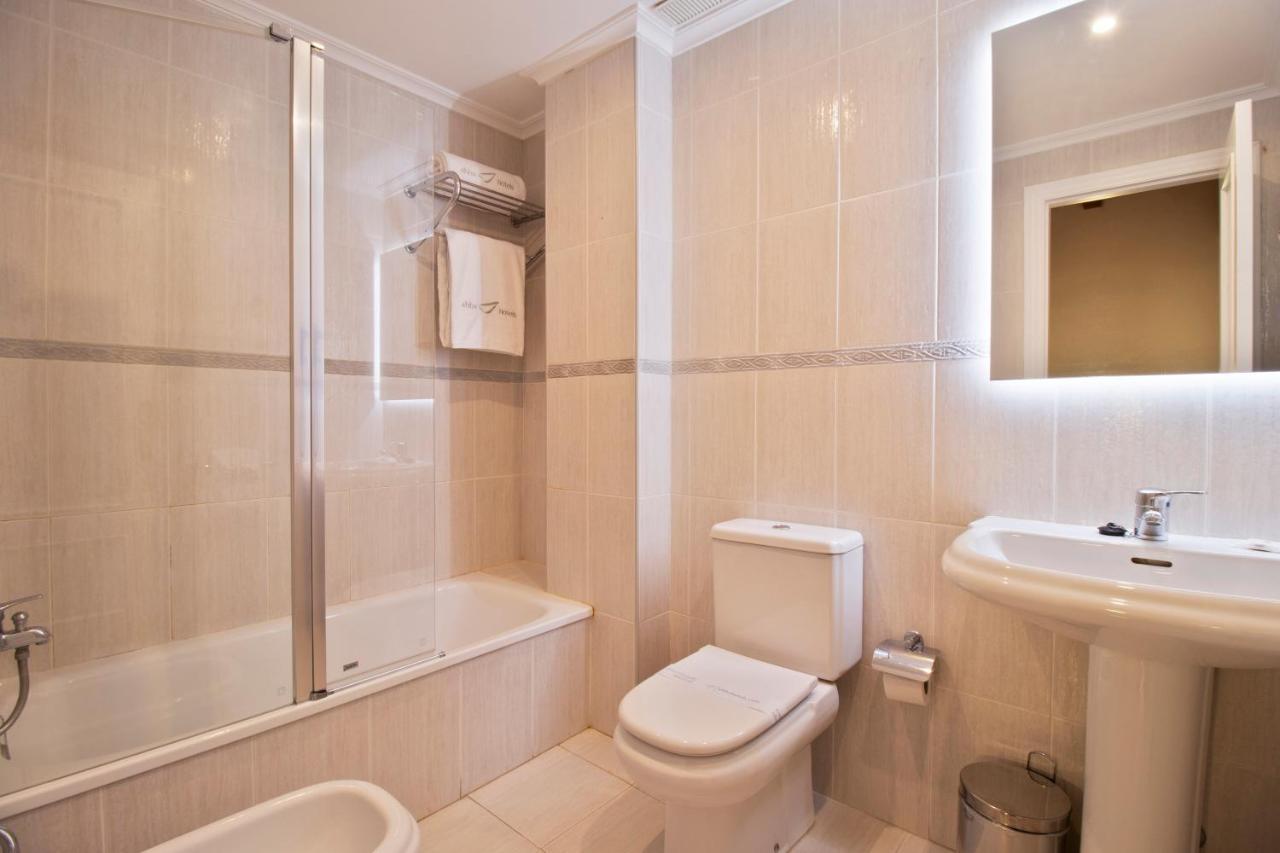 Abba Comillas Apartments Zewnętrze zdjęcie